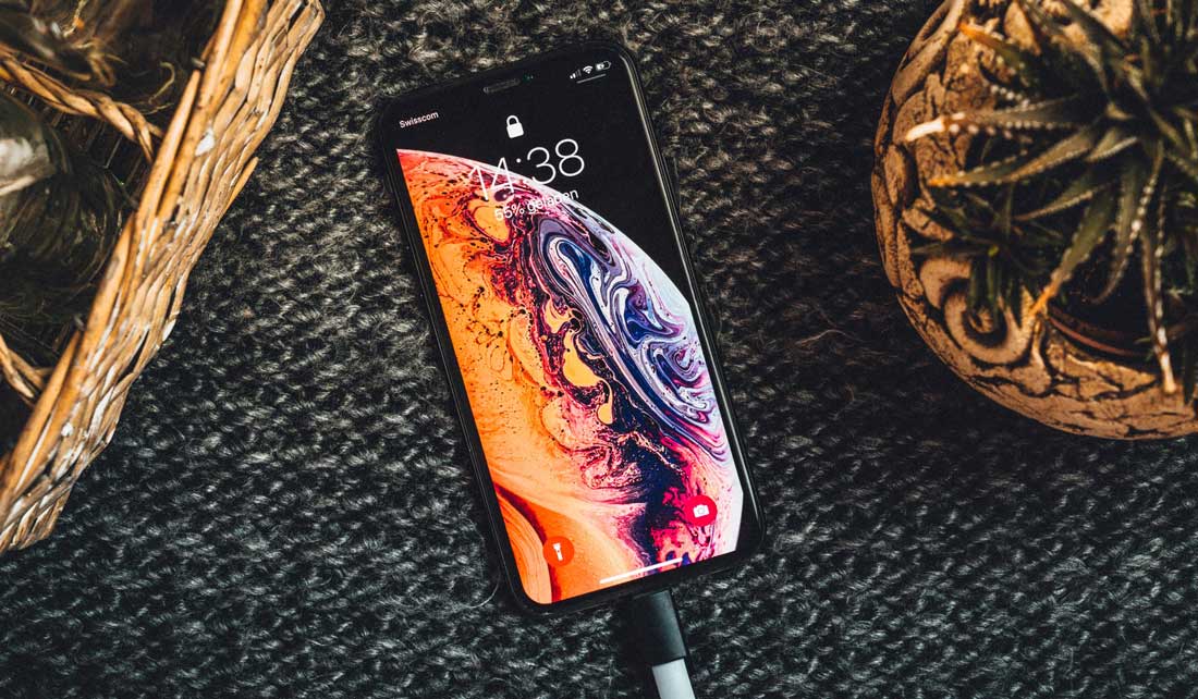 Грешка #1 при зареждане, която съсипва батерията на iPhone