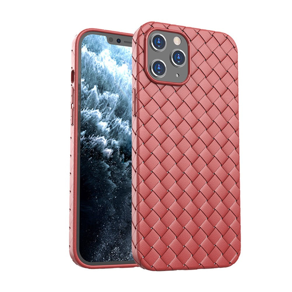 Силиконов, червен калъф - плетена кожа за iPhone 12 / iPhone 12 Pro