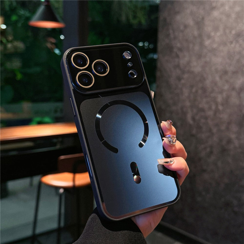 Кейс за iPhone 17 Pro, с протектор за камерите, MagSafe съвместим - черен